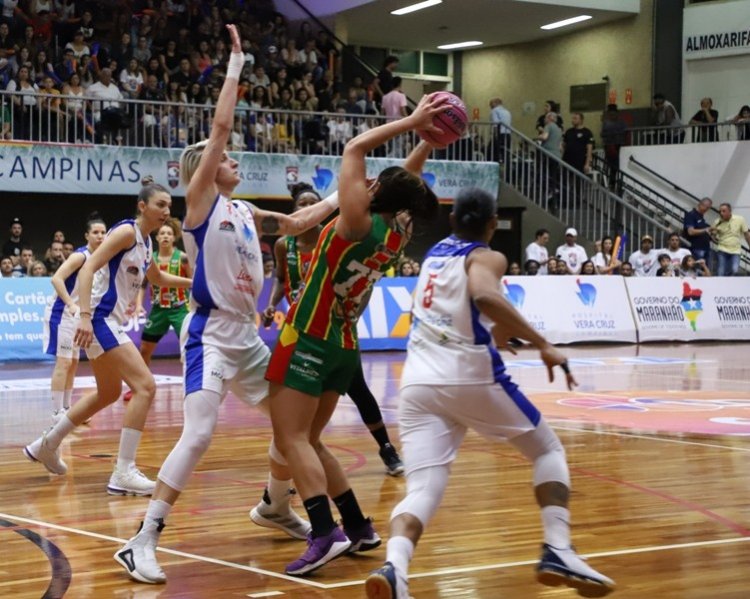 .:: vera_cruz_campinas_x_sampaio_basquete_ma_lances_livres_de_uma_grande_decisao_2_67642.jpg ::.