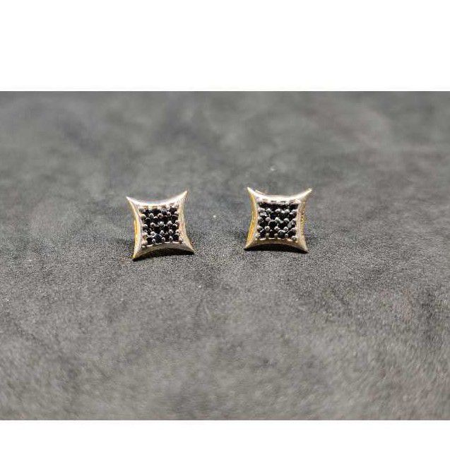 916 Men's Exclusive Earrings
