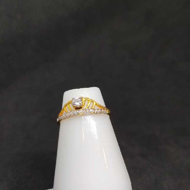 916 Ladies Single Stone Ring
