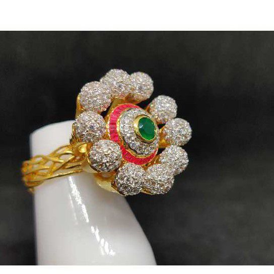 18K Ladies Italian Gold Ring