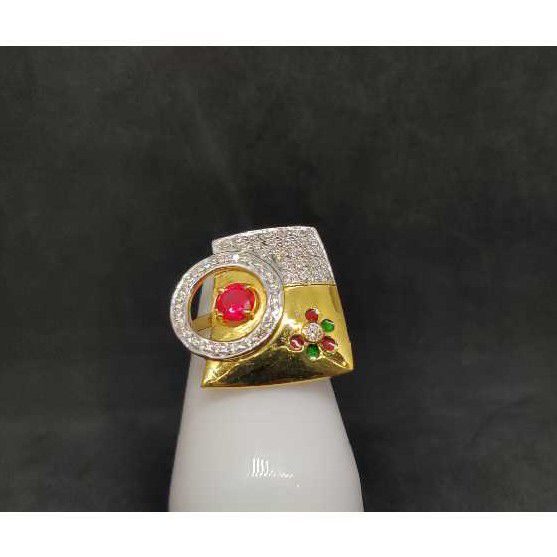 916 Ladies Fancy Gold Ring