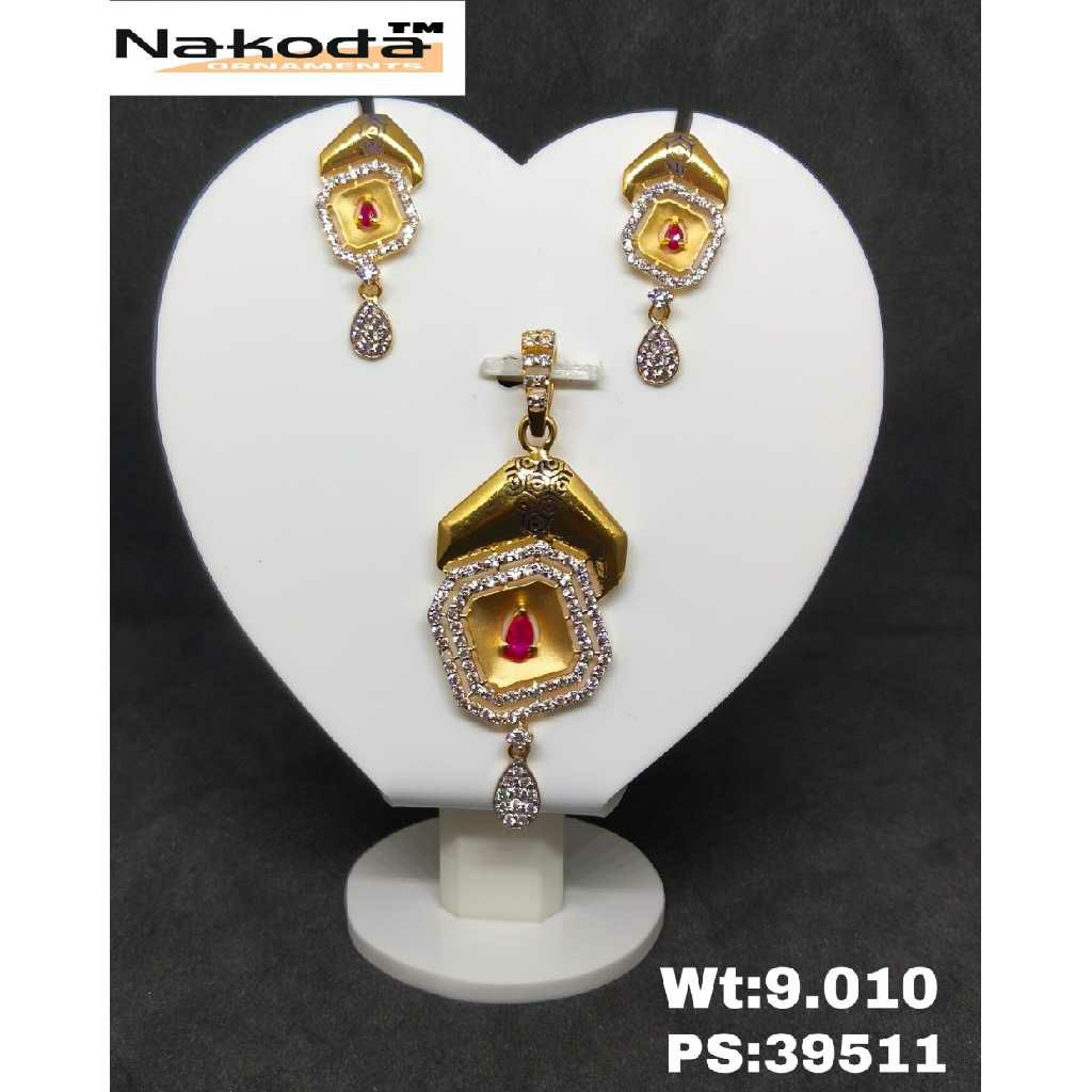916 Ladies Fancy Pendant Set