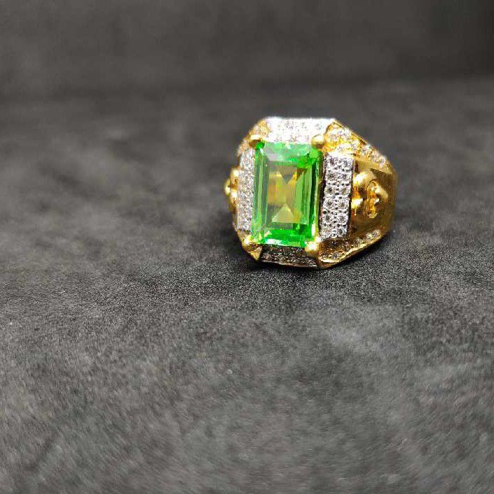 916 Men's colour stone gold ring
