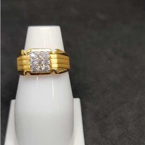 916 Men's fancy gold ring