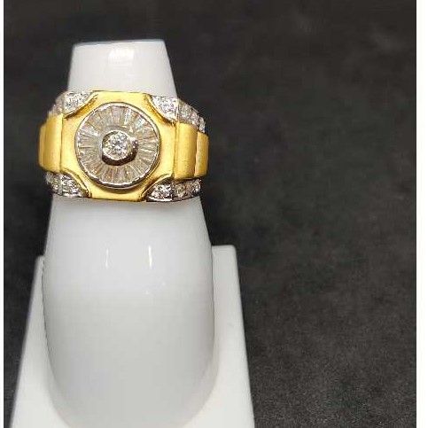 916 Men's fancy gold ring
