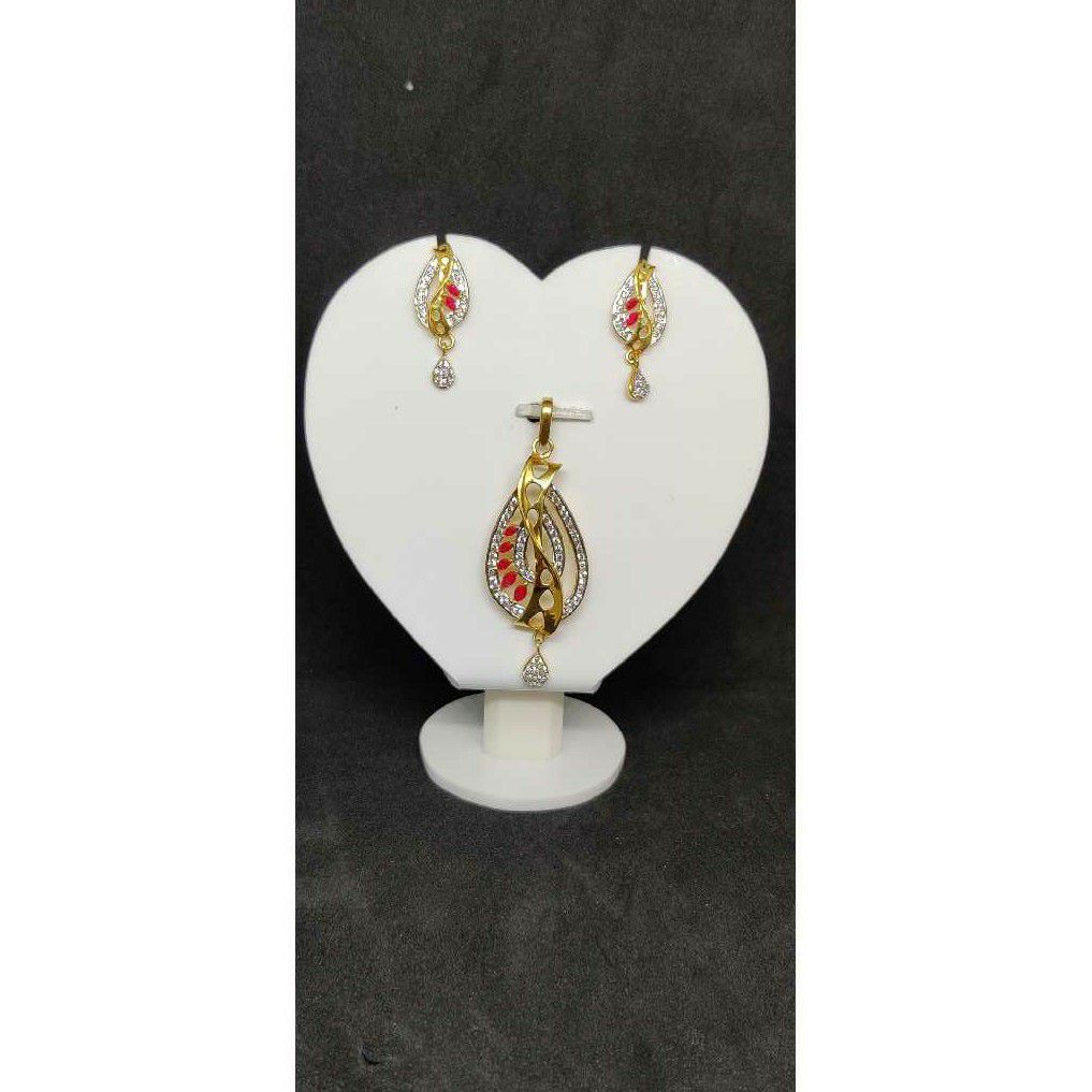 916 Ladies Fancy Pendant Set