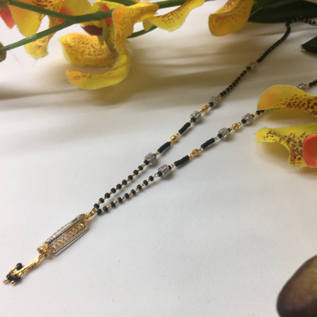 single line piece of 22 kt Cz Mangalsutra dokiya