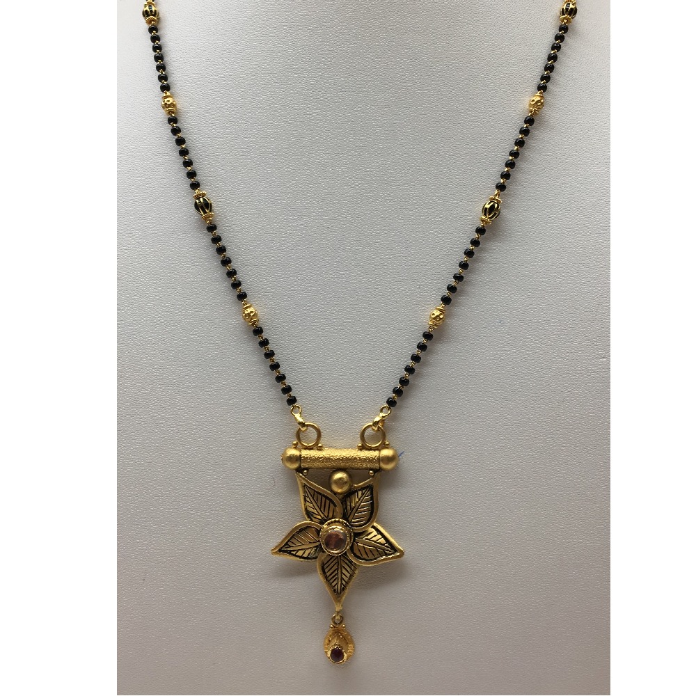 22kt antique singal line  mangalsutra dokiya