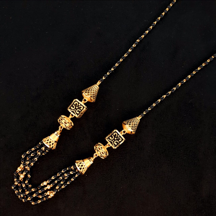 22kt light weight antique Mangalsutra Dokiya