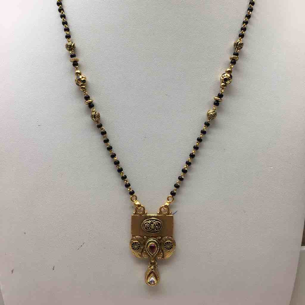 916 GOLD ANTIQUE MANGALSUTRA DOKIA