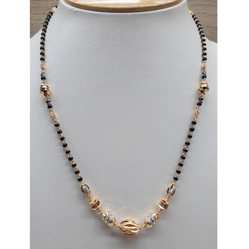 916 Gold Vertical Mangalsutra Dokia IO-N001