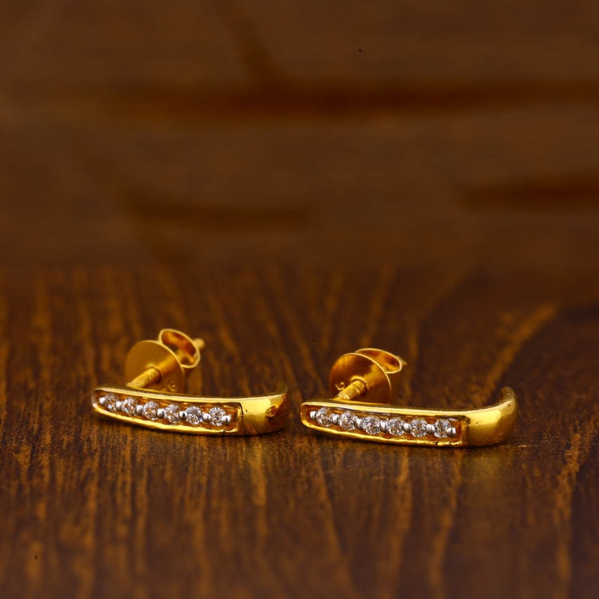 22CT Gold Hallmark Ladies Tops Earrings LTE76