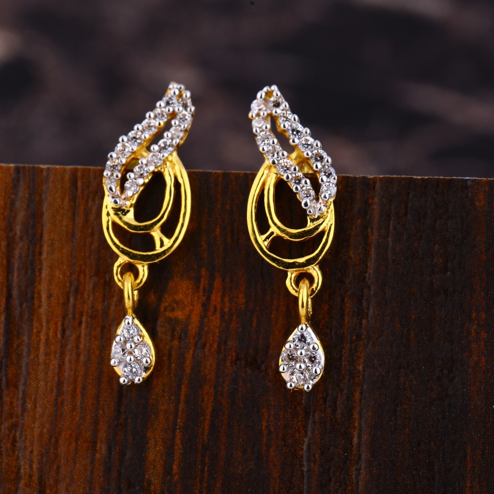 916 Gold CZ Women's Designer Hallmark Earring LFE596