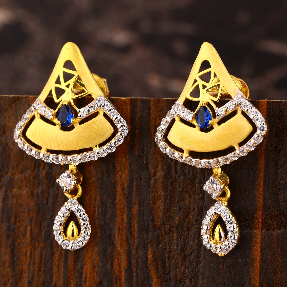 22kt  gold cz stylish ladies earring lfe404