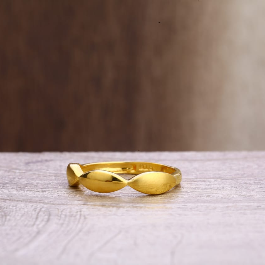 916 Gold CZ Hallmark Stylish Ladies Plain Ring LPR304