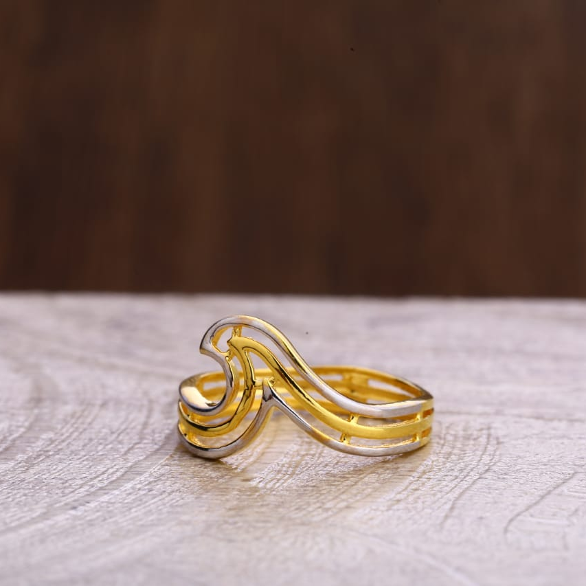 916 Gold CZ Ladies Plain Ring LPR300