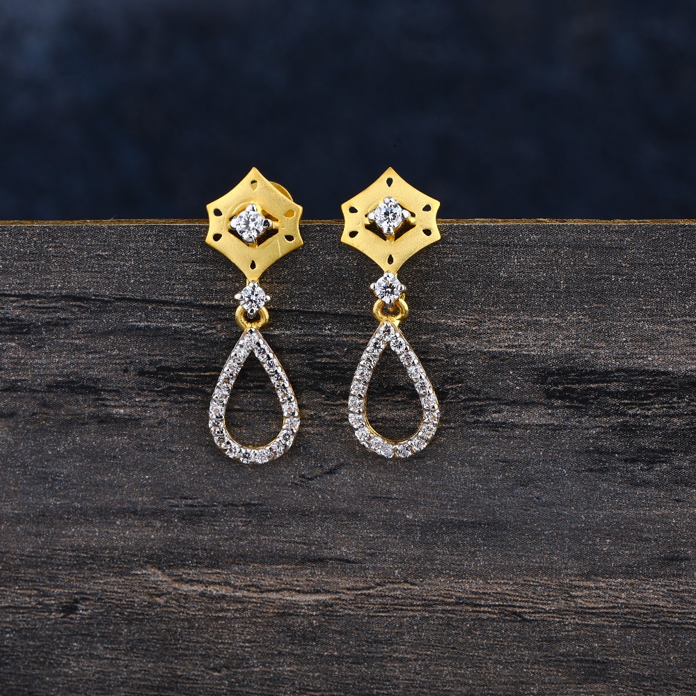 22KT CZ  Gold Ladies Designer  Jhummar Earring LJE357