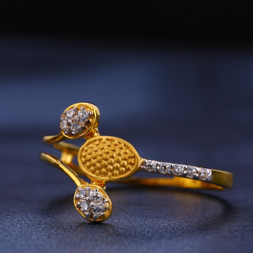 22KT CZ Gold Designer Ladies Ring LR264