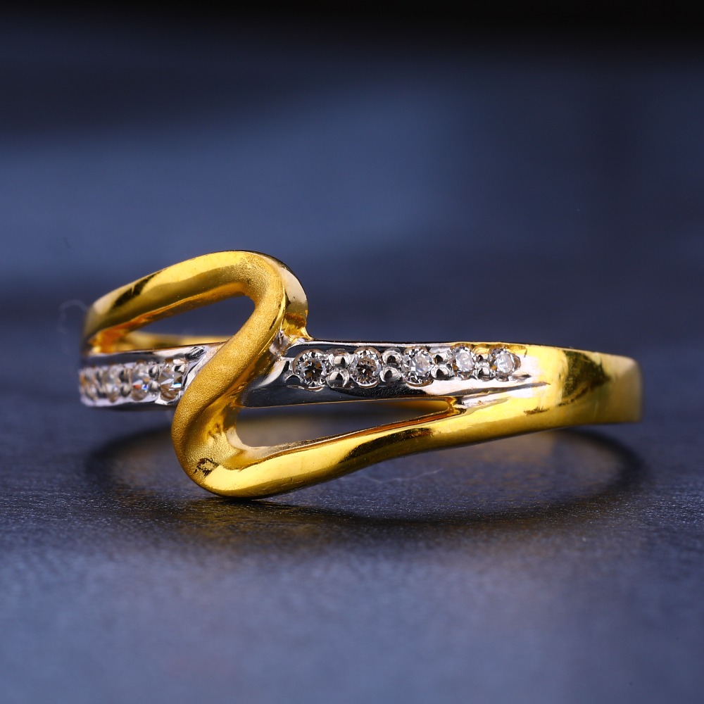 22KT CZ Gold Ladies Ring LR262