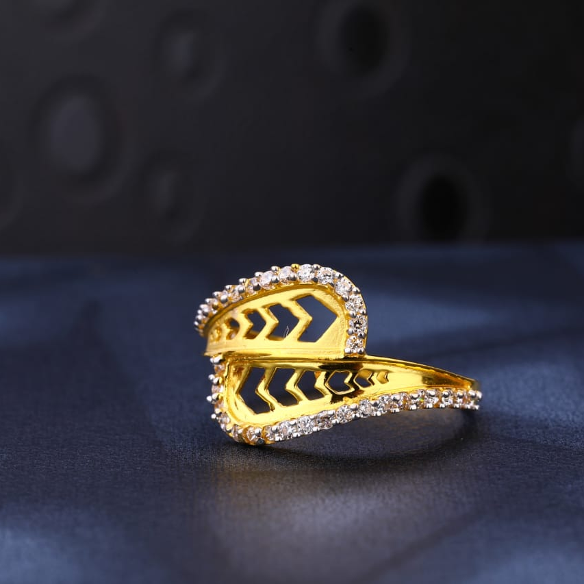 22KT Gold CZ Ladies Ring LR934