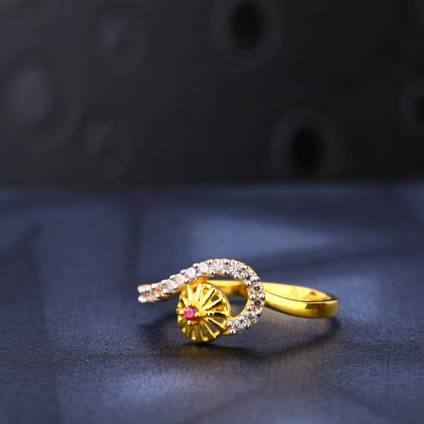 22KT Gold Ladies Ring LR950