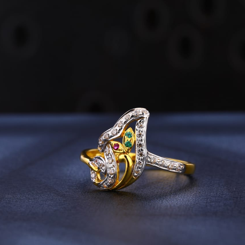 916 Gold CZ Ladies Ring LR967