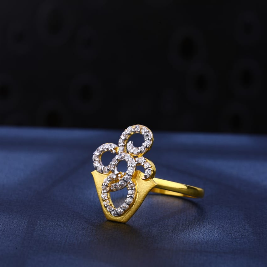 22KT Gold CZ Hallmark Designer Ladies Ring LR524