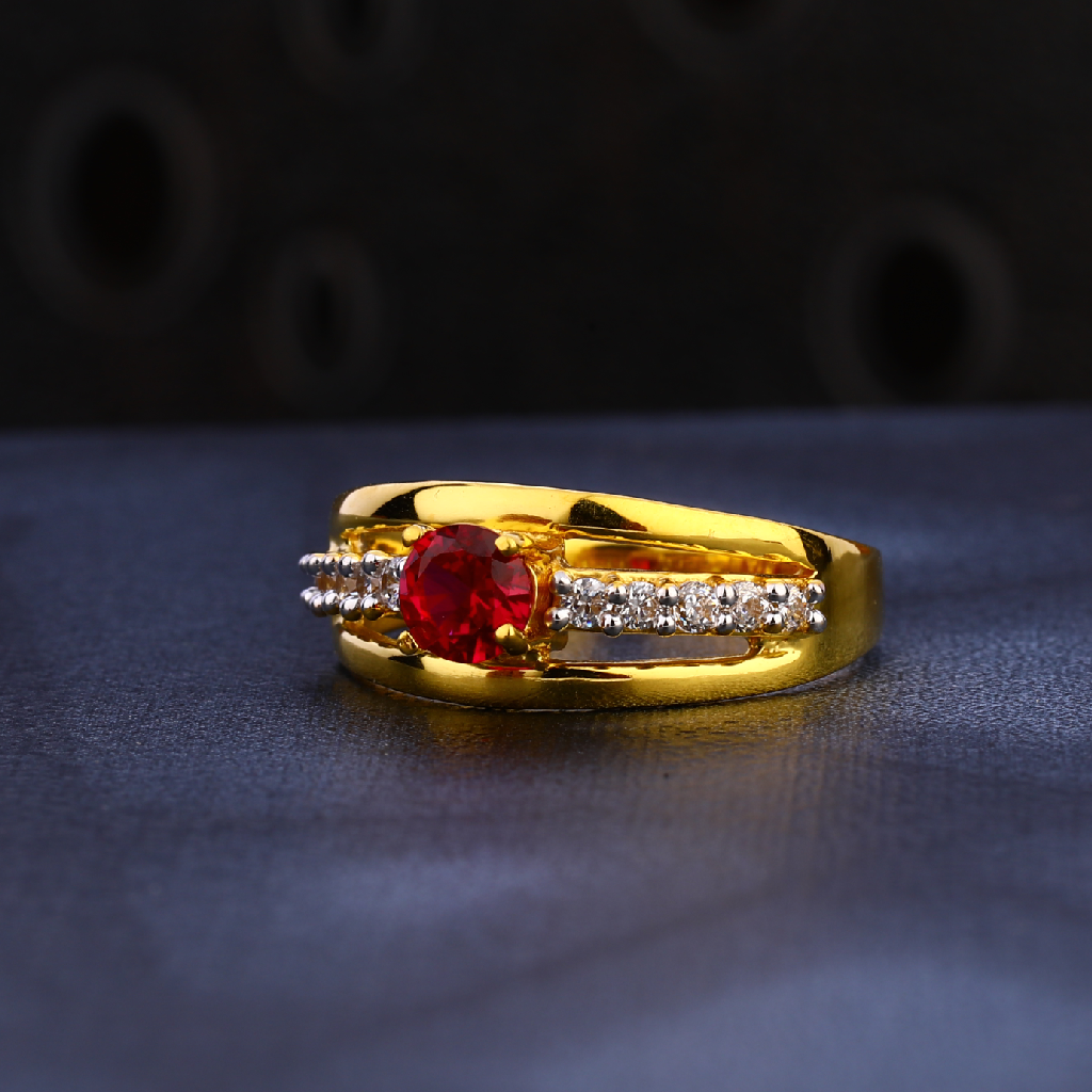 916 Gold Cz Women's Classic Hallmark Ring LR1572