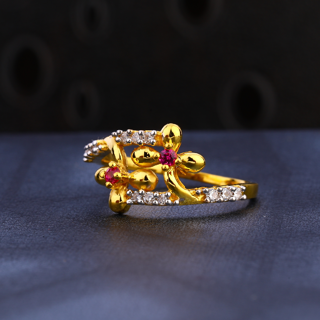 916 Gold Cz Classic Ladies Ring LR1564