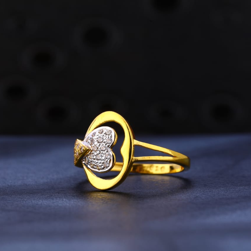 22KT Gold CZ Hallmark Fancy Ladies Ring LR1183