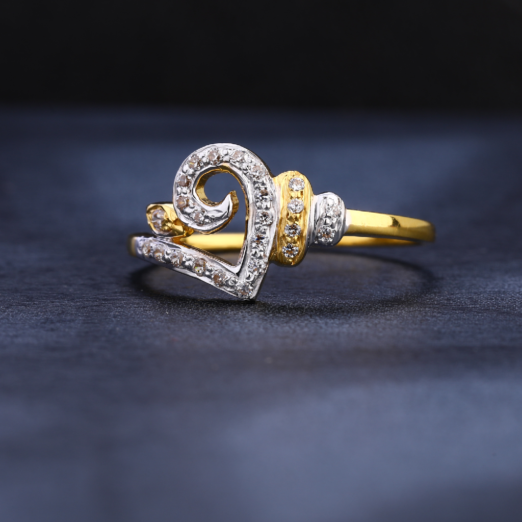 22CT Gold CZ Gorgeous Ladies Ring LR1133