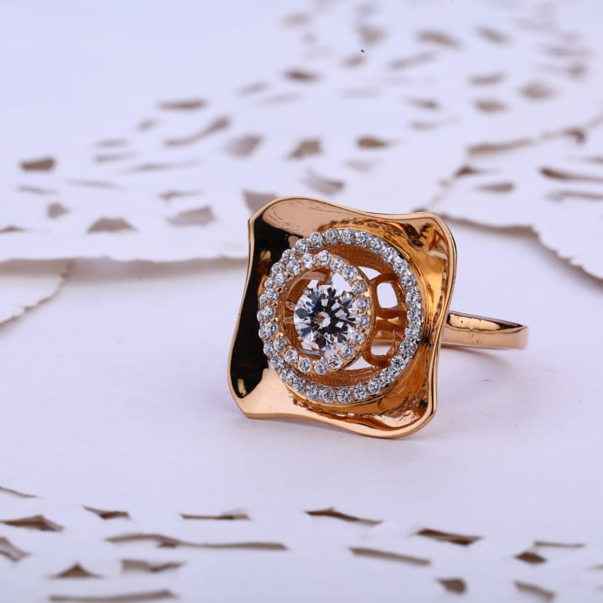 18KT Rose Gold Cz Hallmark Stylish Ladies Ring RLR748