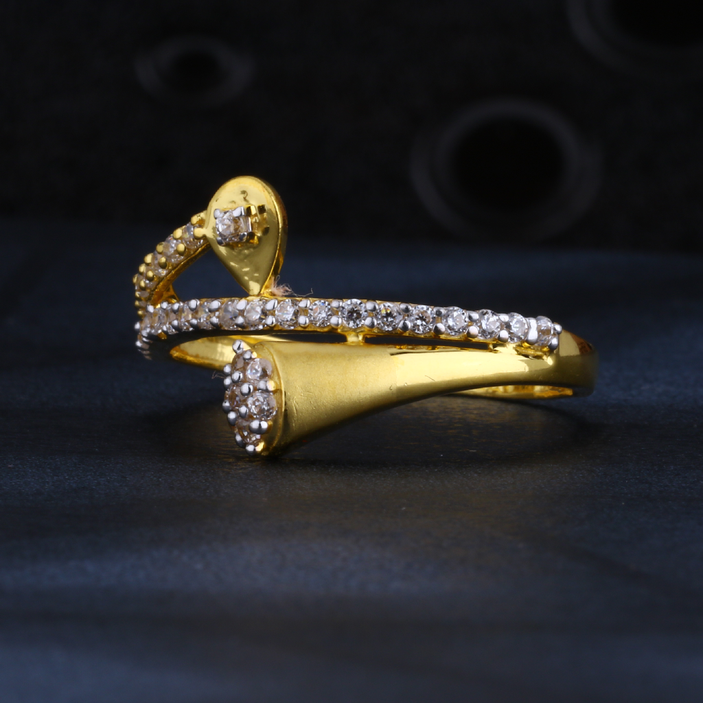 22CT Gold Cz Fancy Women's Ring LR1436