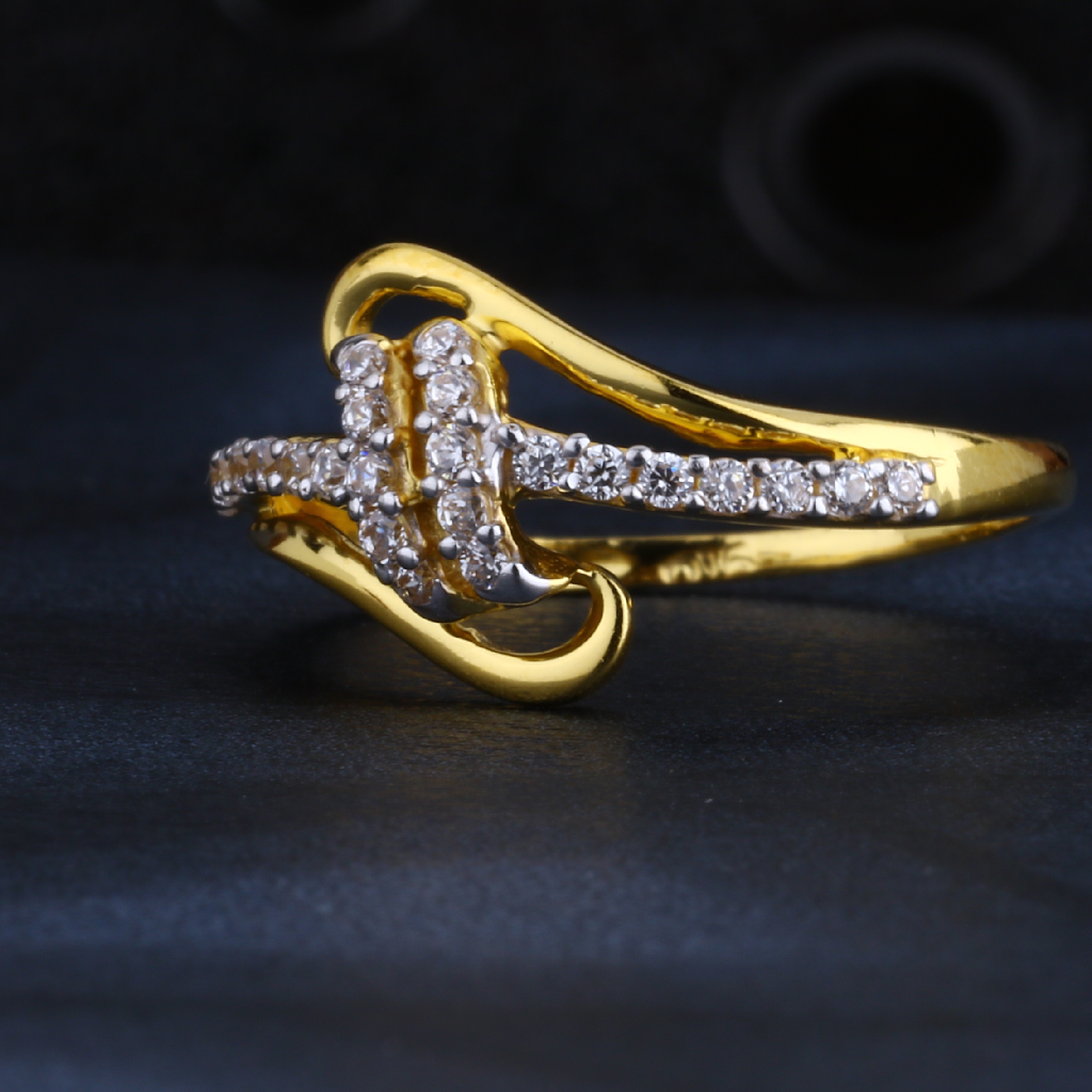 22CT Gold Cz Exclusive Womens Ring LR1435