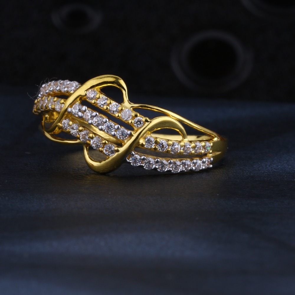 916 Gold Ladies Fancy CZ Plain Ring LR1394