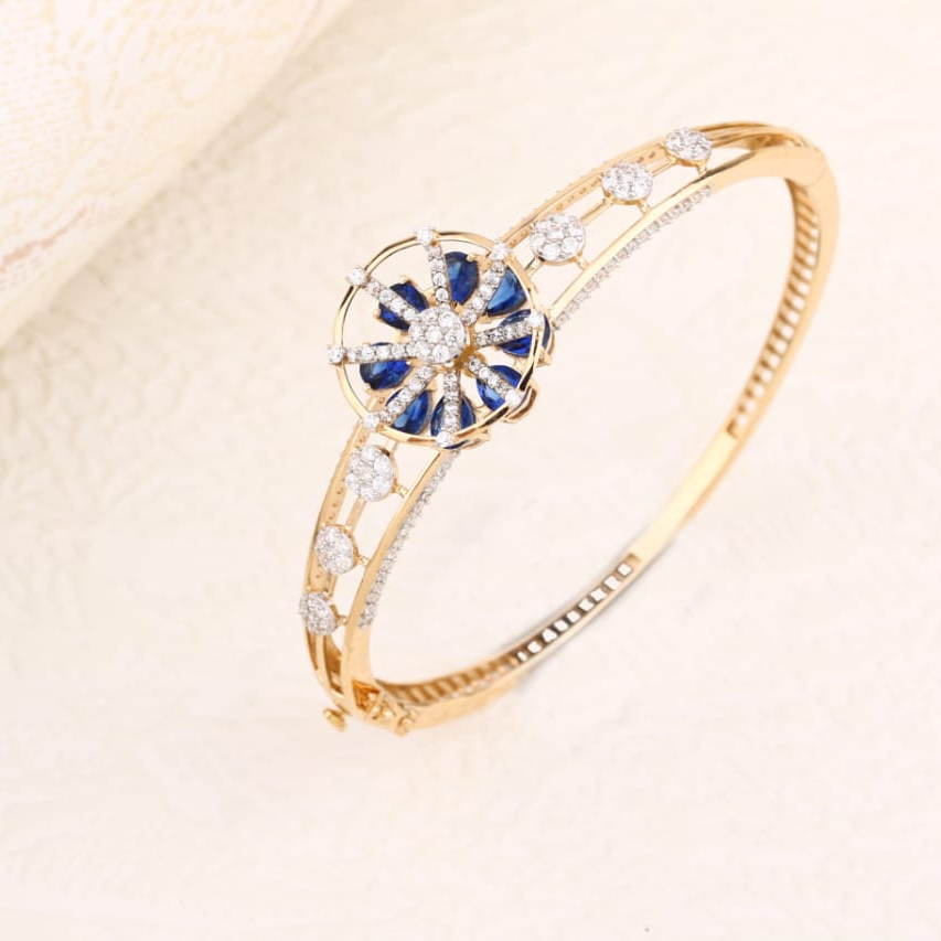 750 Rose Gold Ladies Stylish Kada Bracelet RLKB324