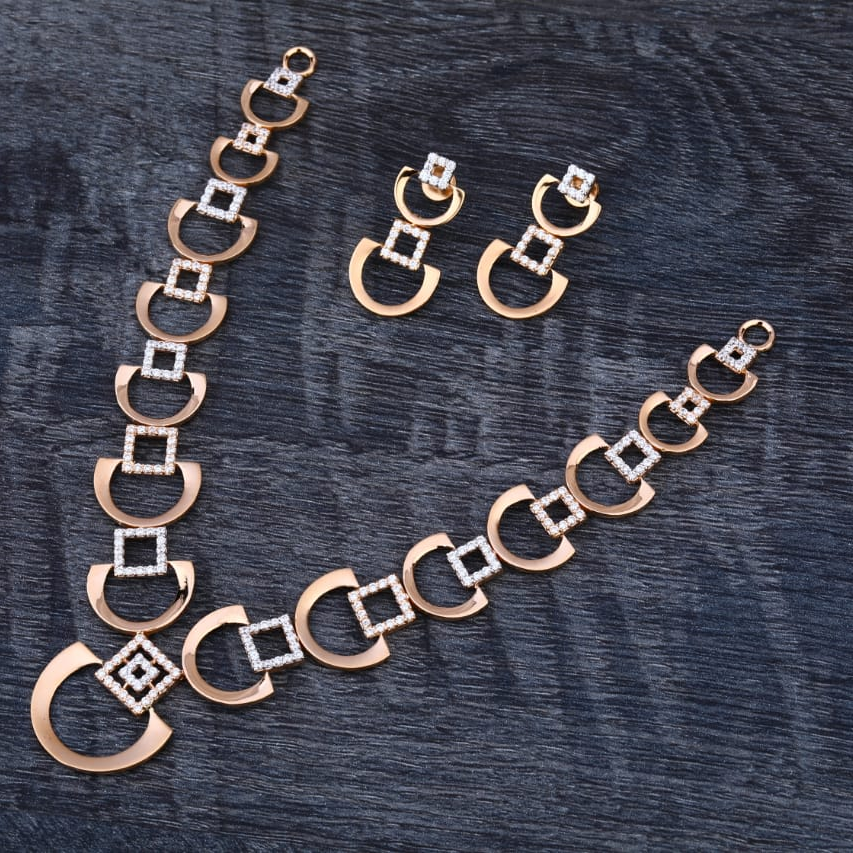 750 Rose Gold Hallmark Stylish Ladies Necklace Set RN324