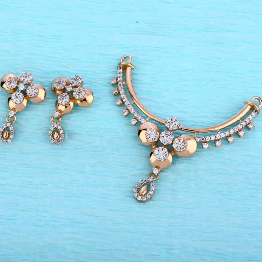 750 Rose Gold Hallmark Mangalsutra Stylish Pendant RMPN137