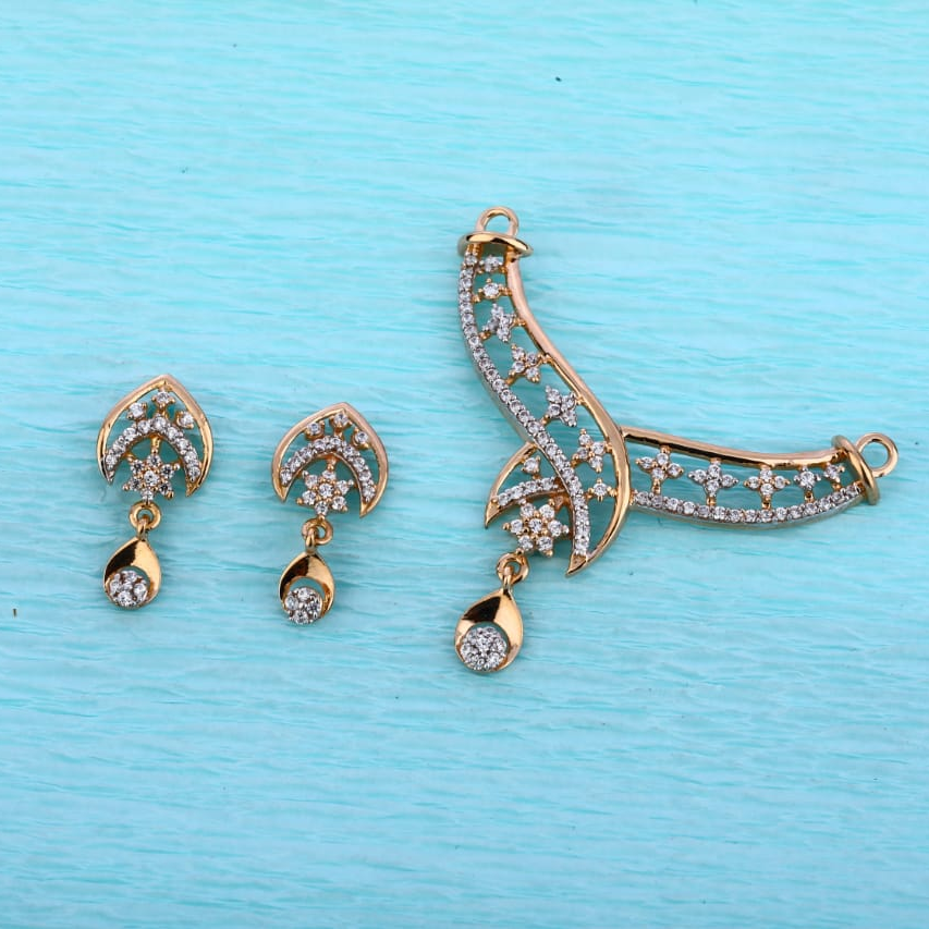 750 Rose Gold Mangalsutra Stylish Pendant RMPN145