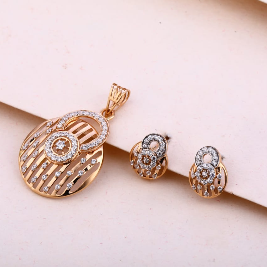 18KT Rose Gold Hallmark Exclusive Ladies Pendant Set RPS179