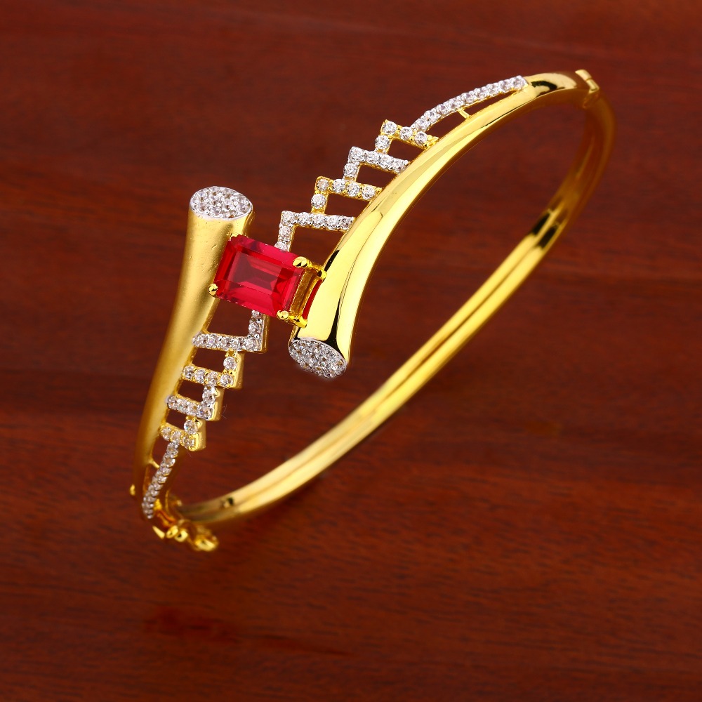 18KT Gold Women's Classic Kada Bracelet LKB128