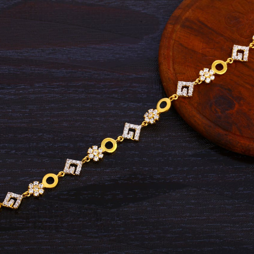 916 Gold Ladies CZ Delicate Bracelet LB374