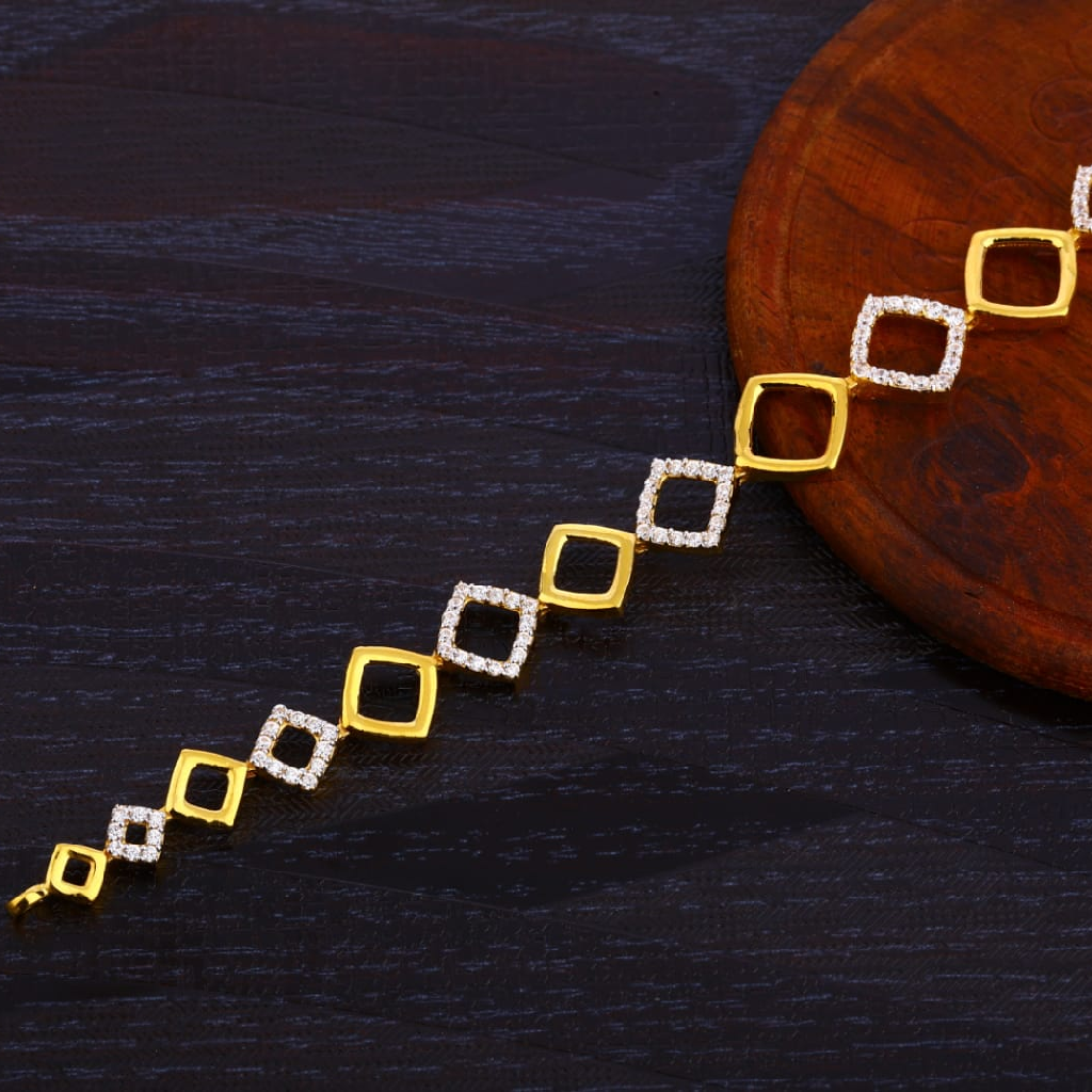 22KT Gold Ladies CZ Bracelet LB356