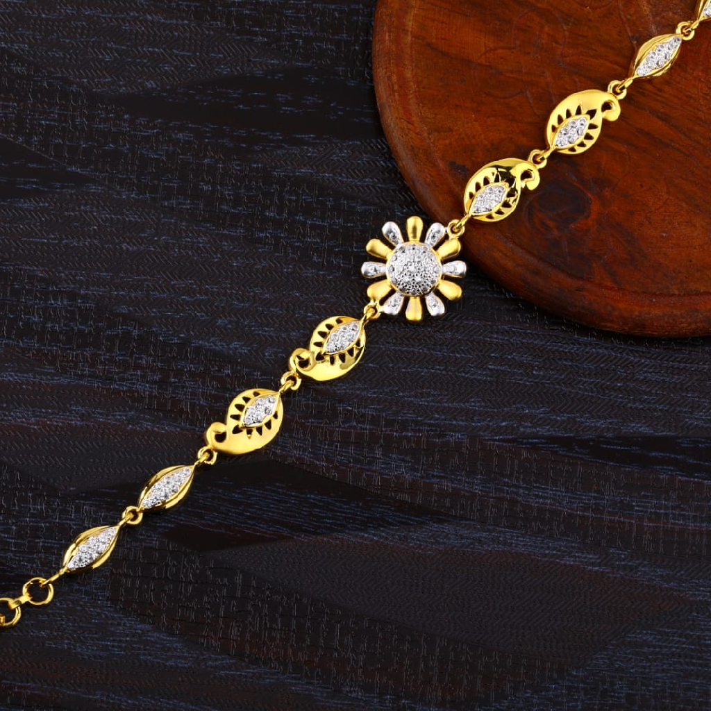 916 Gold Ladies Hallmark Exclusive Bracelet LB412