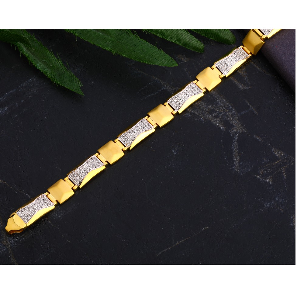 916 Gold Gentlemen's  Designer CZ Casting Bracelet MCB85