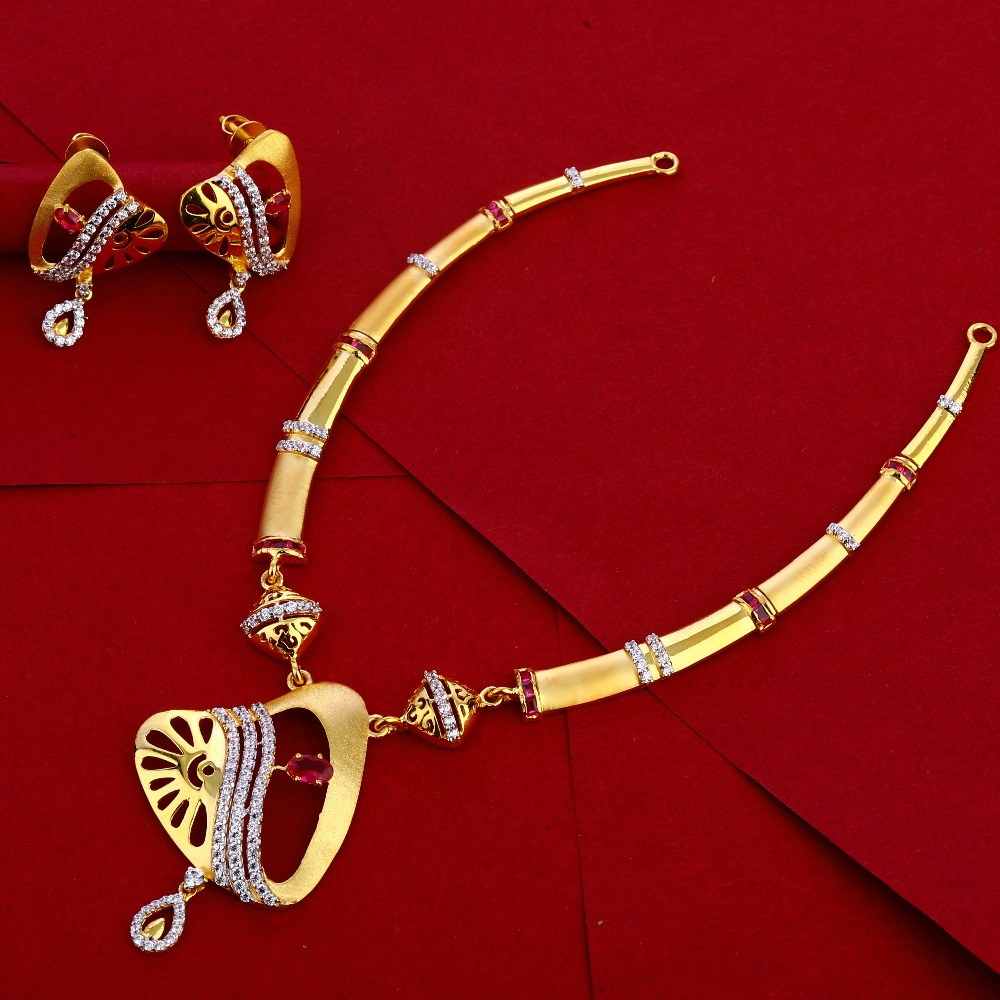 916 Gold Ladies stylish Necklace Set LN261