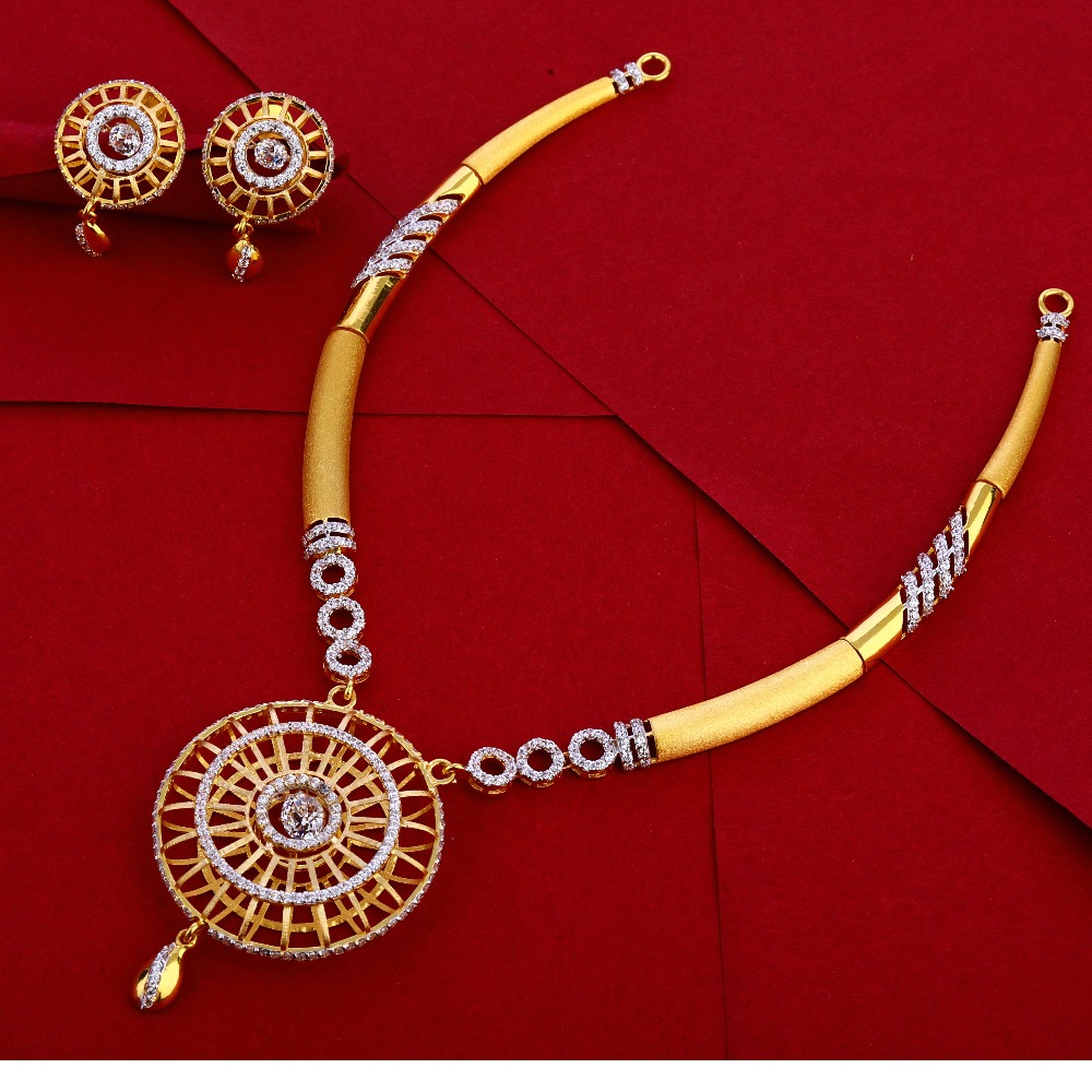 916 Gold Ladies Fancy Necklace Set LN259