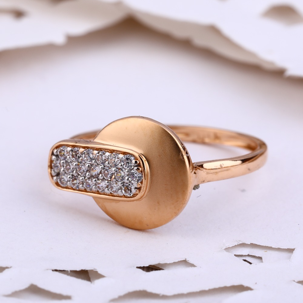 18KT Rose Gold exclusive Ladies Ring RLR597