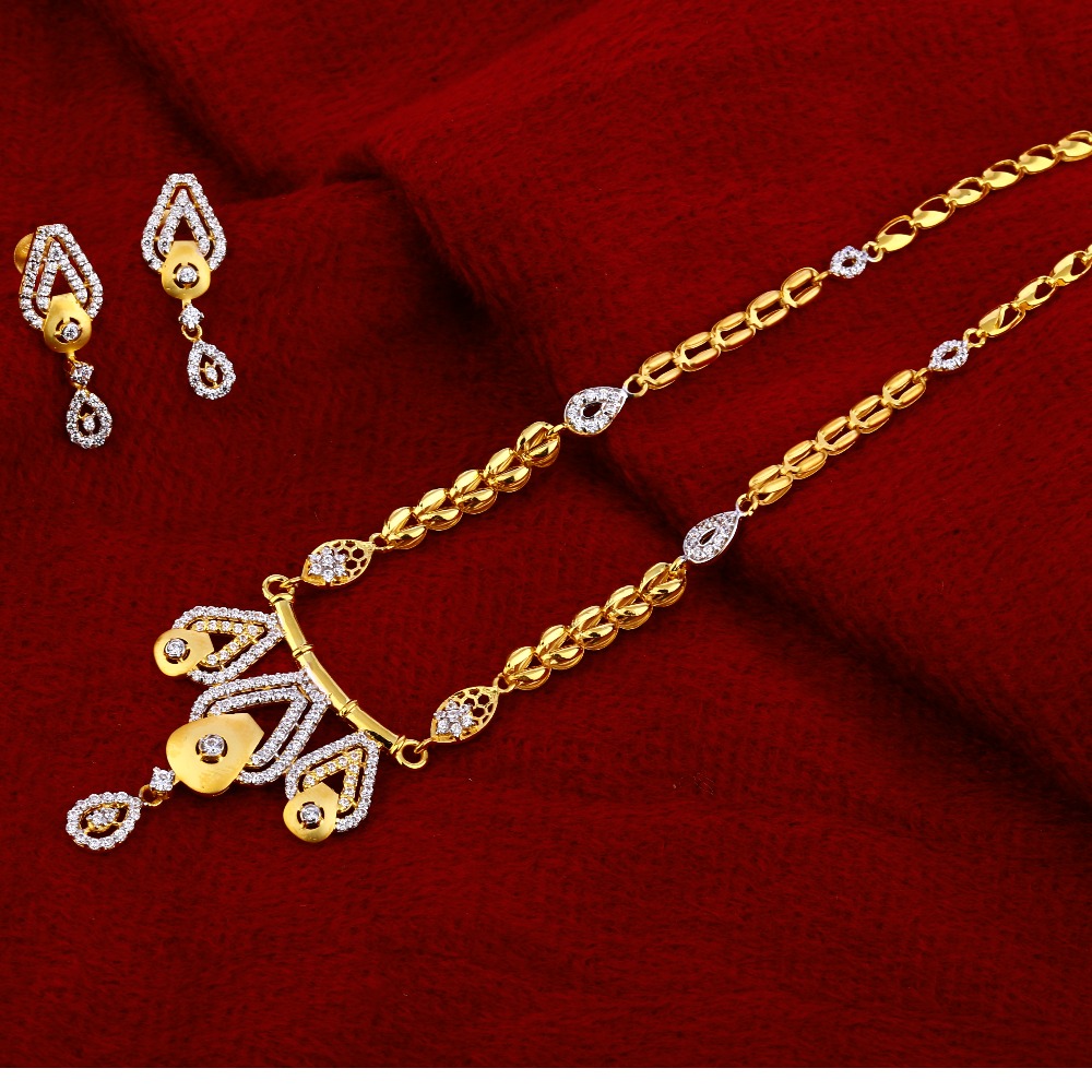 916 Gold Women's stylish CZ Chain Necklace CN240