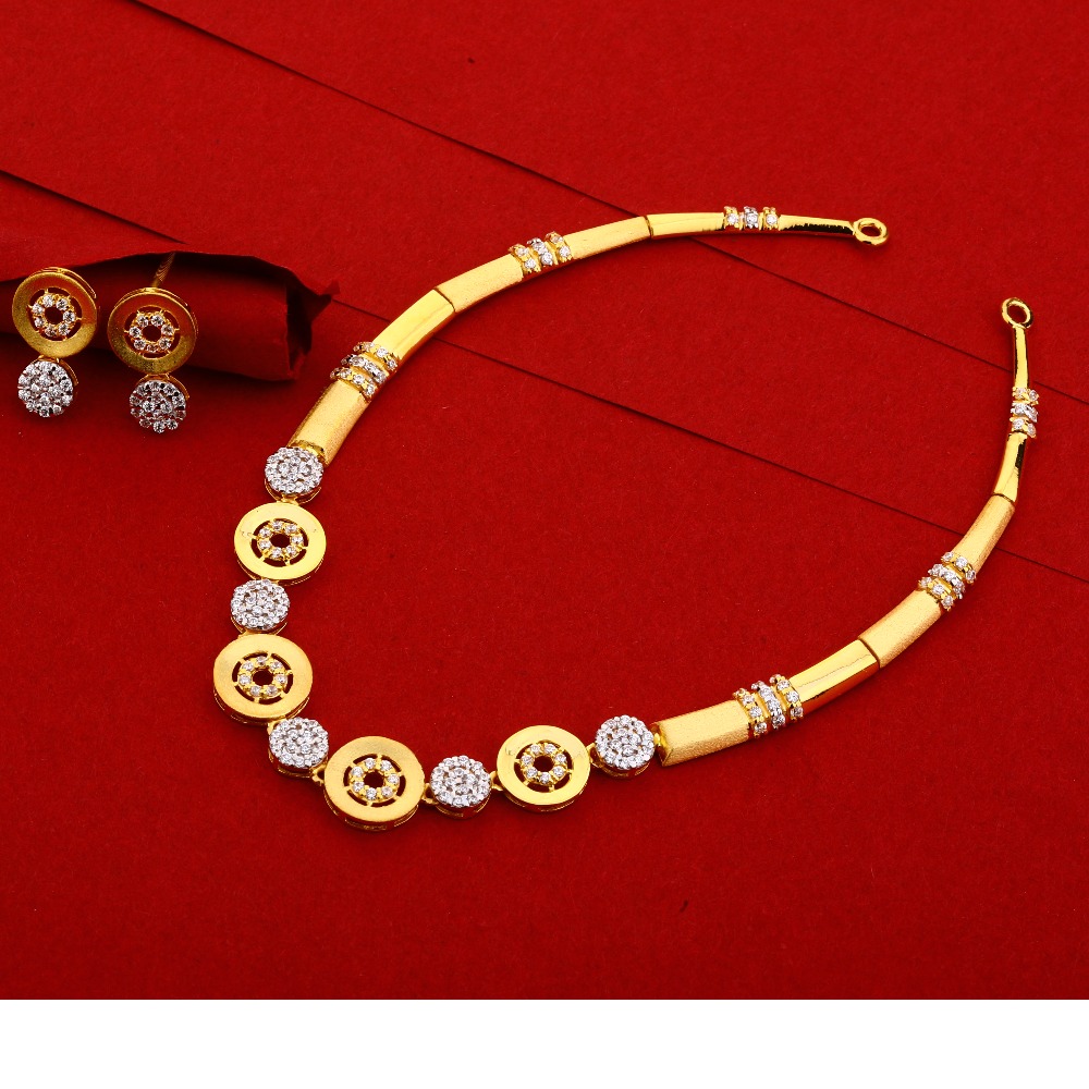 22KT Cz Ladies Gold Fancy Necklace Set LN136
